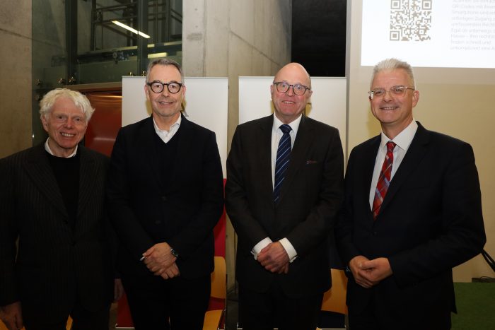 vlnr: Burkhard Plemper, Moderation, Stephan Aldag, Steuerberater, Andreas Kühnelt, Rechtsanwalt und Notar sowie Rechtsanwalt und Notar Holger Schützhoff